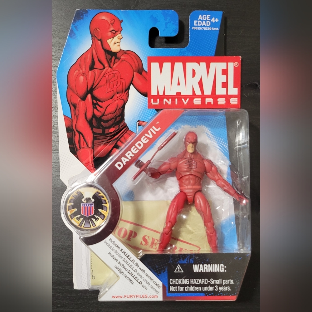 MARVEL UNIVERSE DAREDEVIL RED SUIT VARIANT